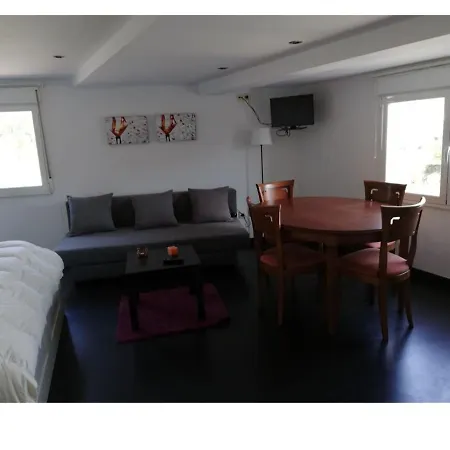 Atico Exterior Y Acogedor アパート カルダス・デ・レイス